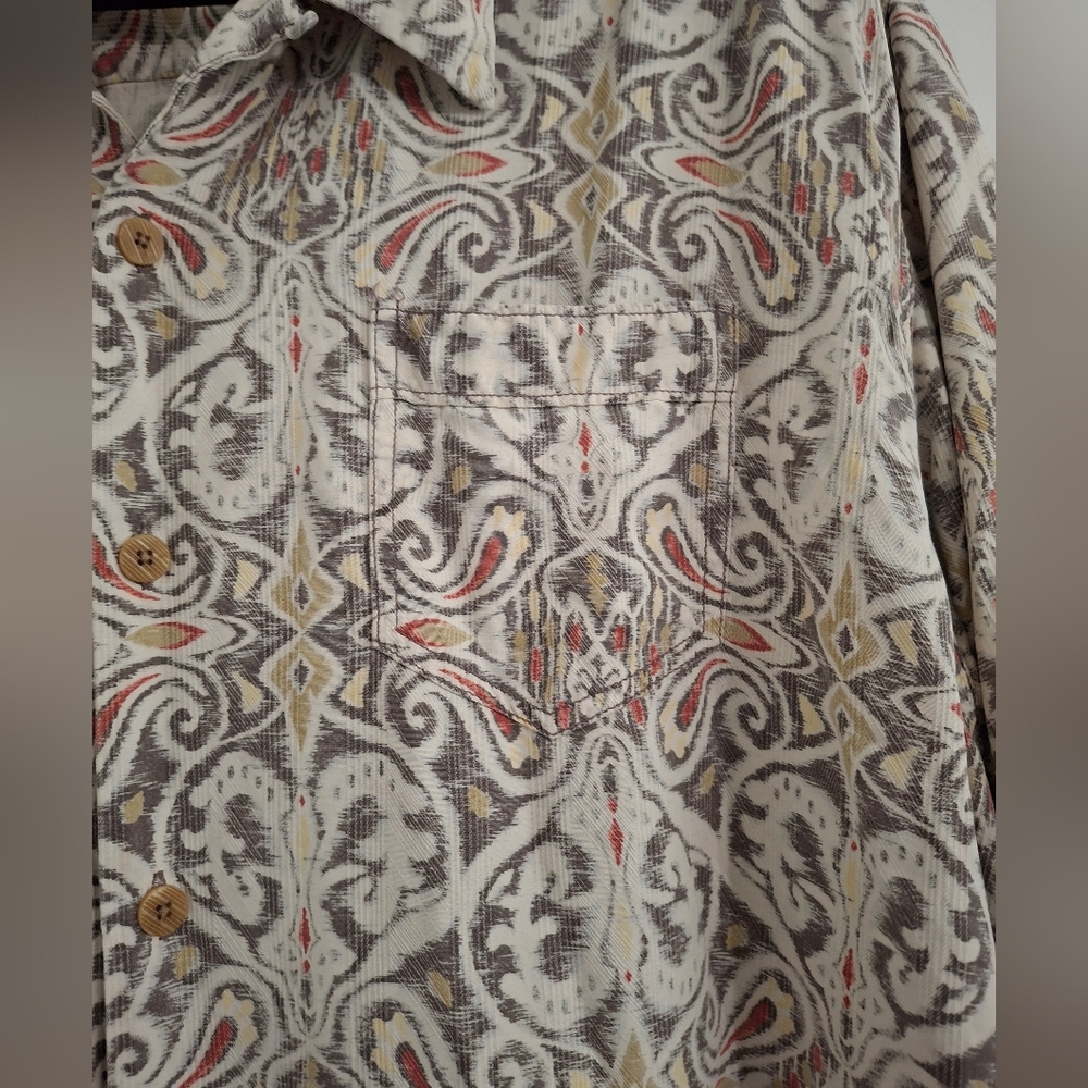 Tommy Bahama Shirt  Beige Paisley Silk  Loop Collar Hawaiian - Picture 4 of 9